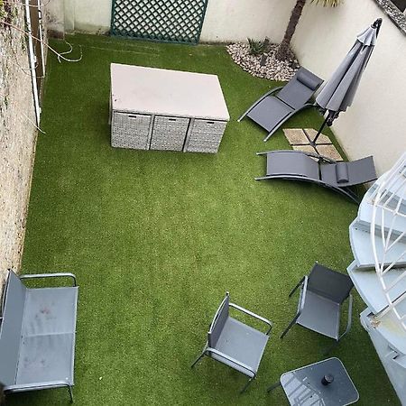 Anselme, F2 Duplex Avec Cour Commune Et Proche De La Mer ,2 Ver-sur-Mer Dış mekan fotoğraf